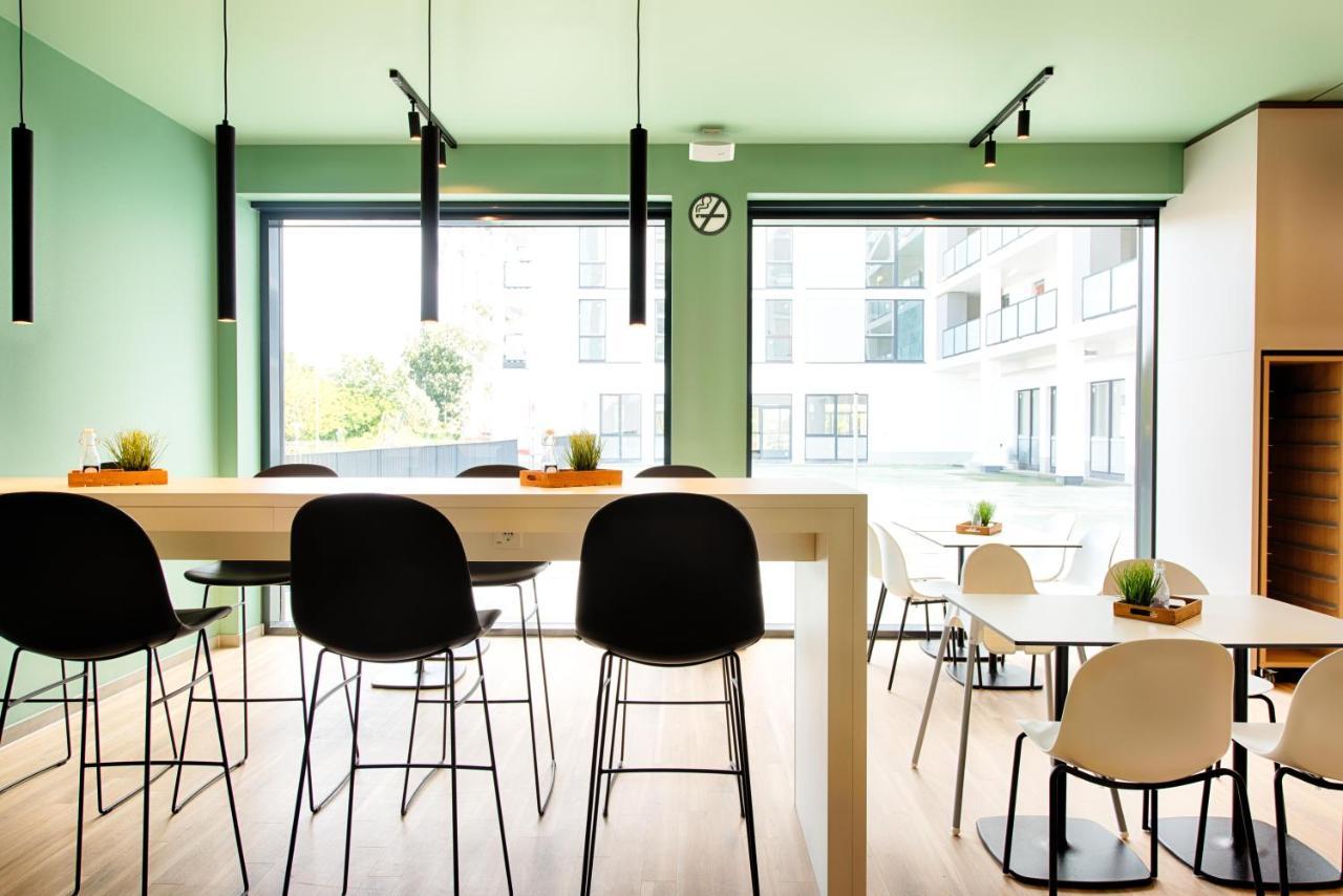 Отель B&B Hotel Wilhelmshaven Вильгельмсхафен