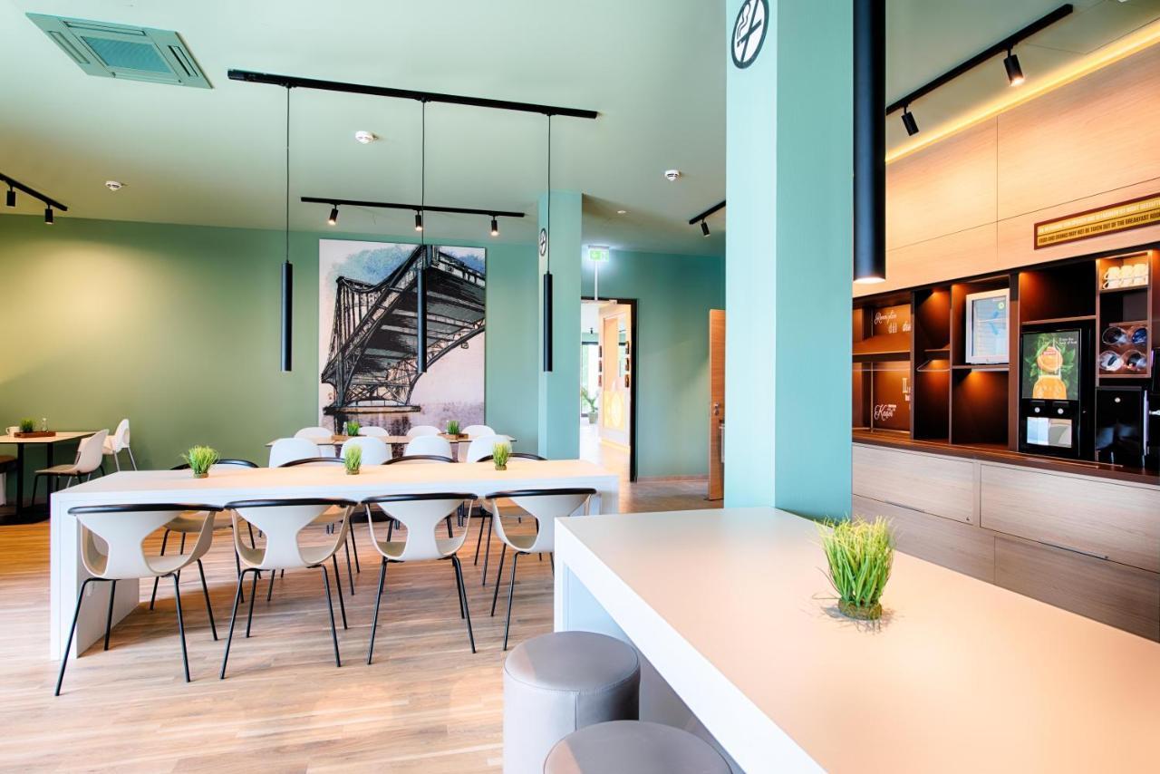 Отель B&B Hotel Wilhelmshaven Вильгельмсхафен